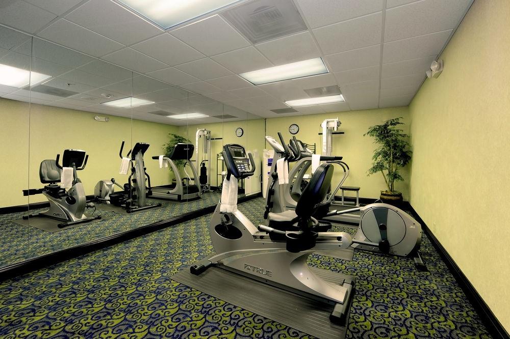 Holiday Inn Express & Suites Atlanta Perimeter Mall Hotel By Ihg Sandy Springs Exterior foto