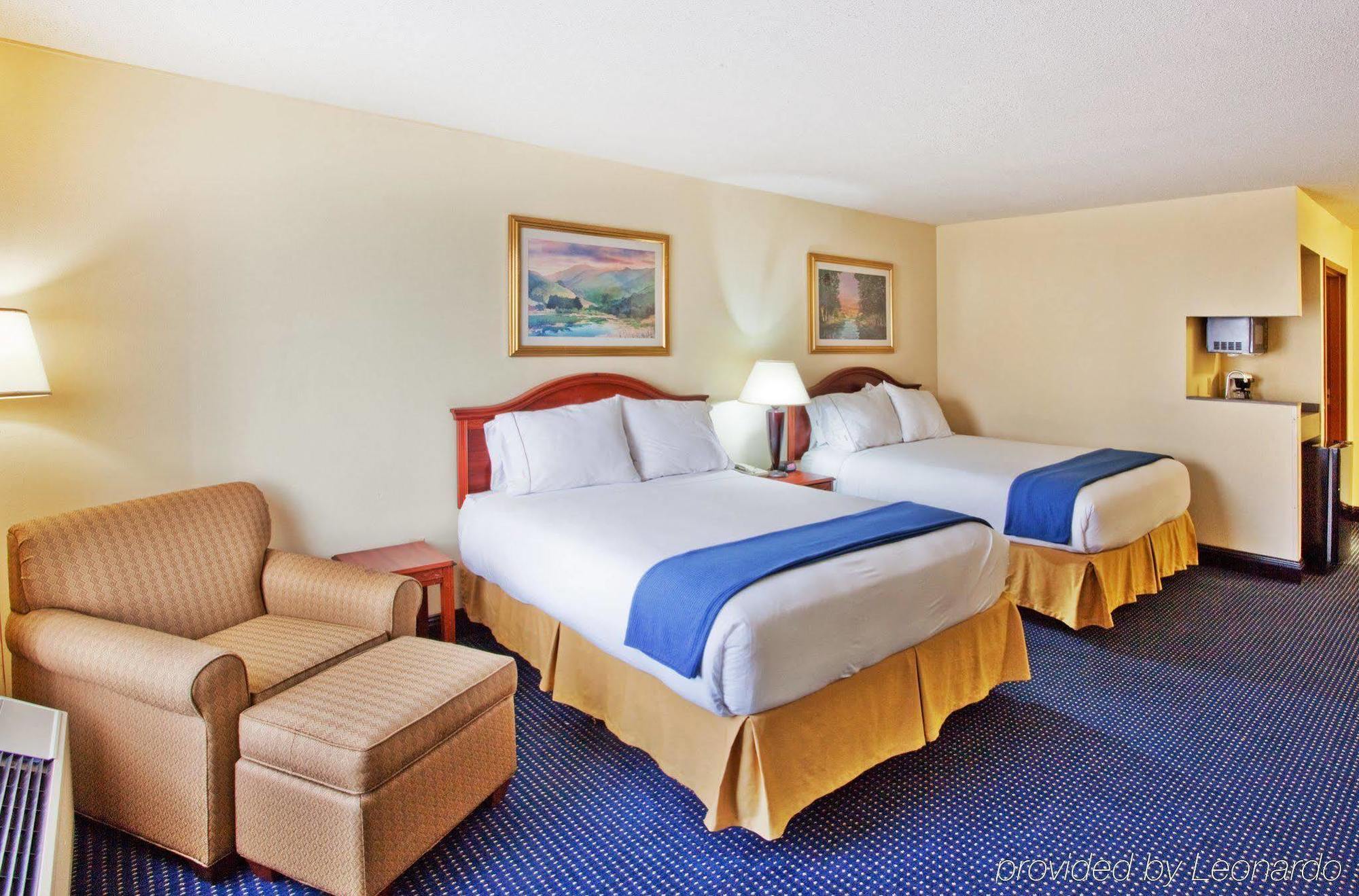 Holiday Inn Express & Suites Atlanta Perimeter Mall Hotel By Ihg Sandy Springs Cameră foto