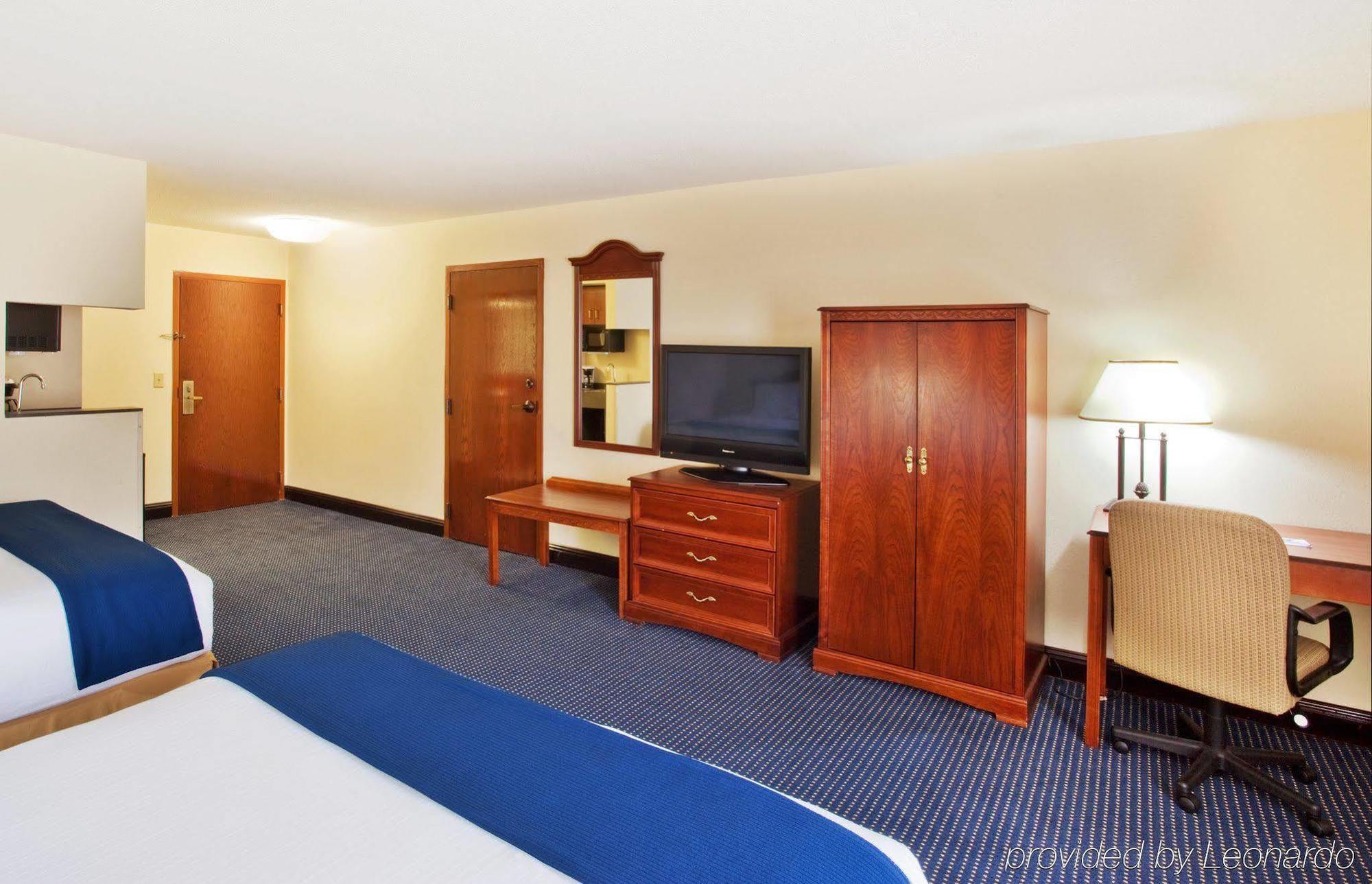 Holiday Inn Express & Suites Atlanta Perimeter Mall Hotel By Ihg Sandy Springs Cameră foto