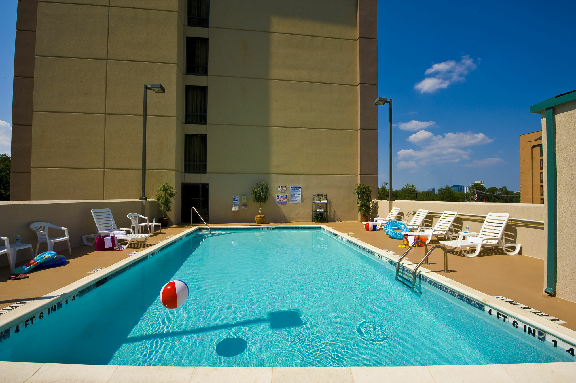 Holiday Inn Express & Suites Atlanta Perimeter Mall Hotel By Ihg Sandy Springs Facilități foto